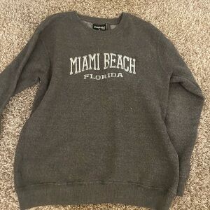 MIAMI BEACH CREWNECK